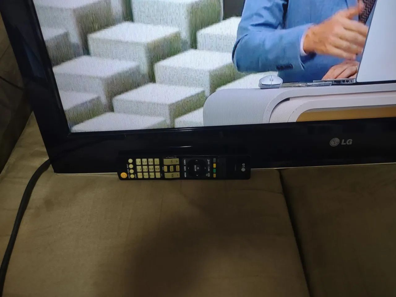TV LG 42 polegadas lcd - Foto 2