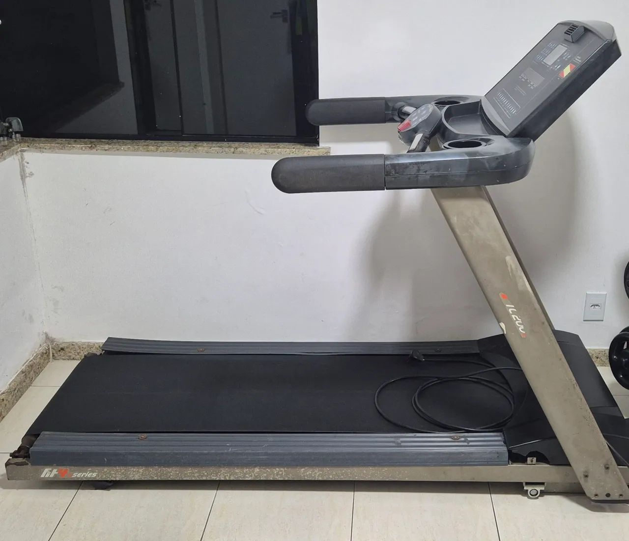 ESTEIRA ERGOMETRICA PROFISSIONAL - Foto 2