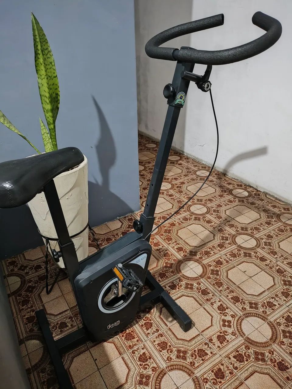 Bicicleta Ergométrica Dream - Ótima para se exercitar em casa!
