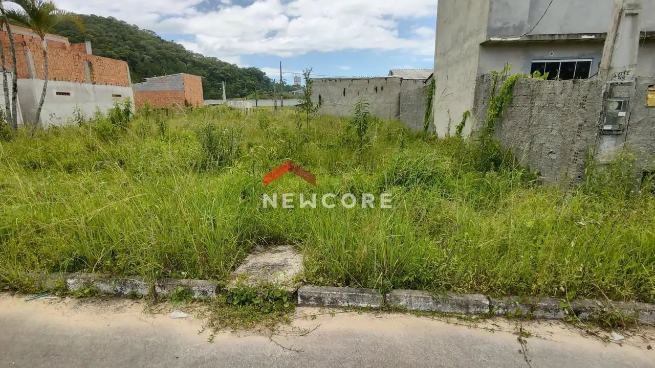 Lote em Rua Berilo - Pedra de Amolar - Ilhota/SC