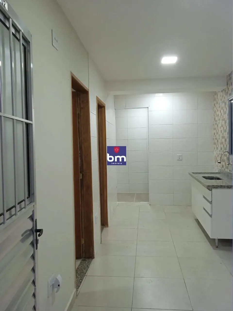 Apartamento para alugar em São Paulo, Parque Reboucas, com 1 quarto, com 27 m²