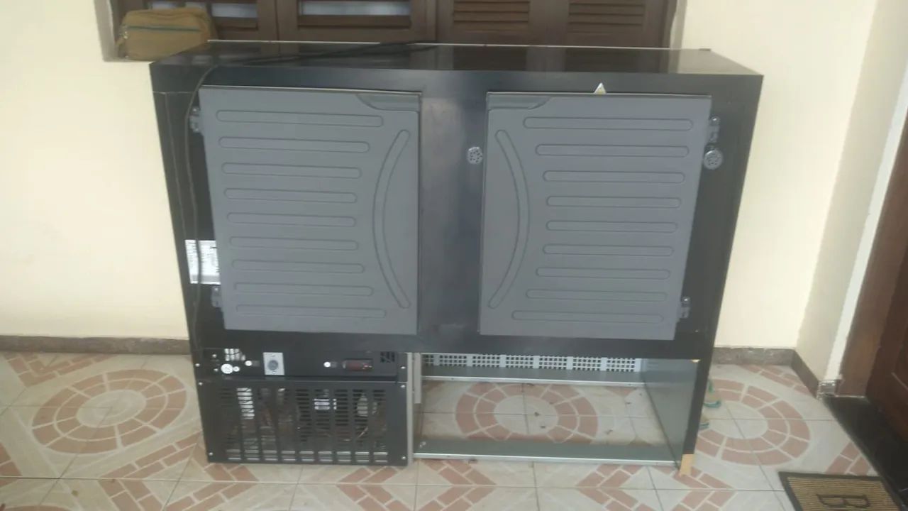 Vitrine Refrigerada para Comércio - Foto 4