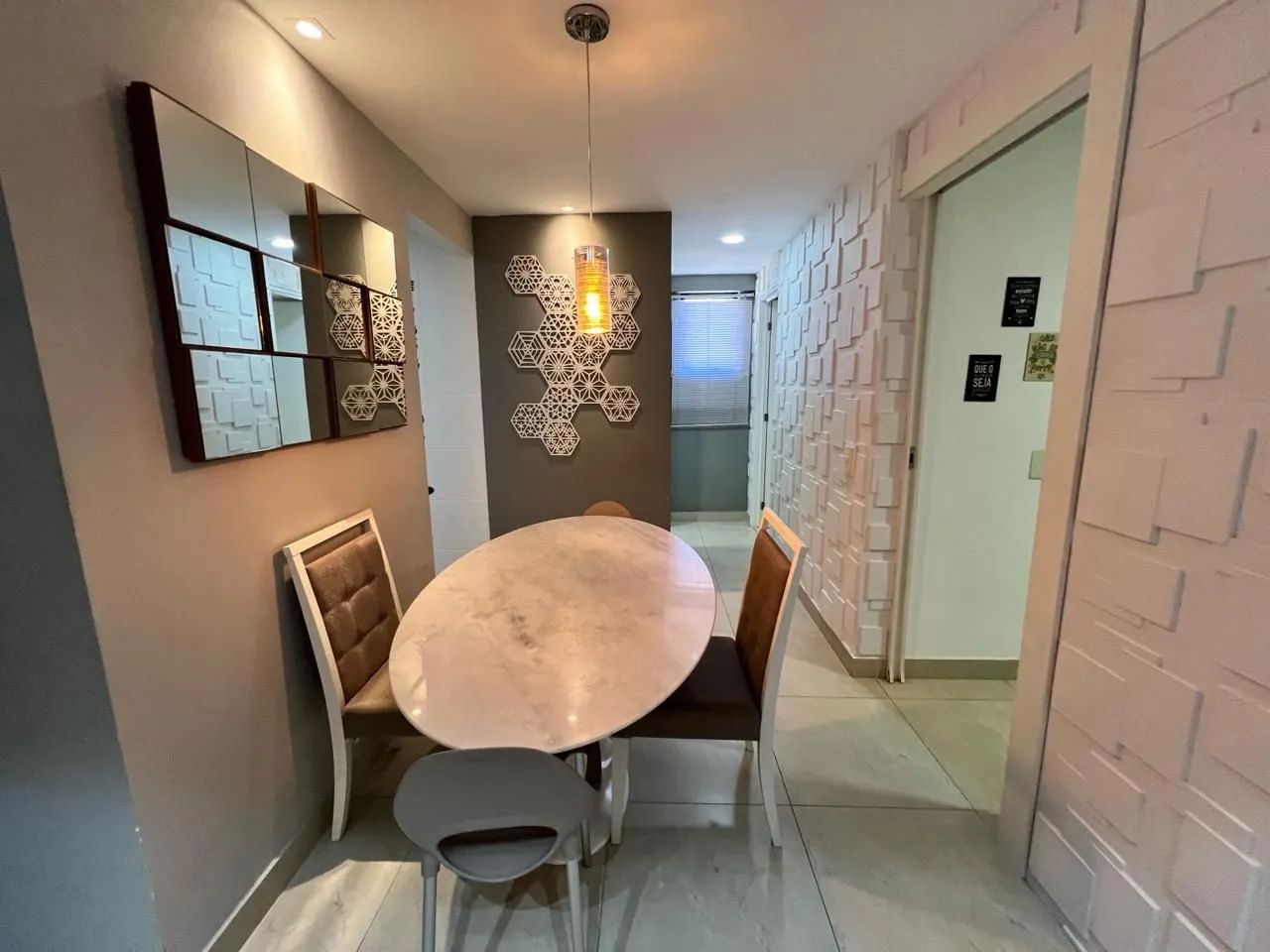 APARTAMENTO MOBILIADO 1/4 PARA LOCAÇÃO ANUAL NO JARDIM OCEANIA R$ 2.600,00 - Foto 3