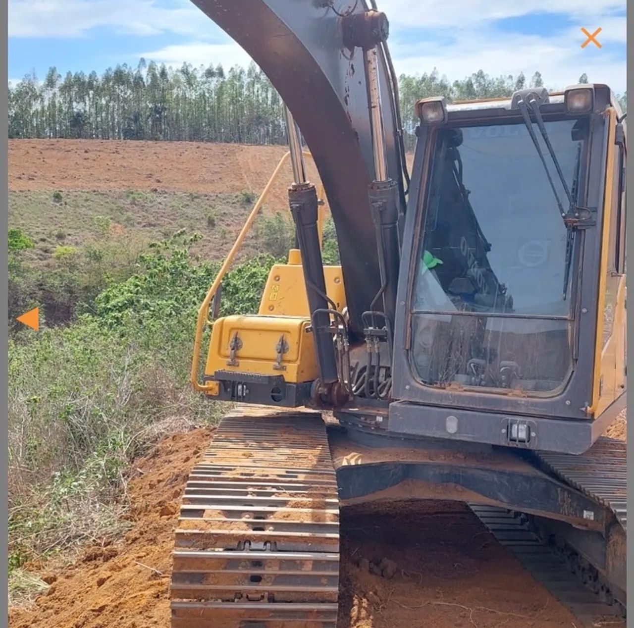 Escavadeira Volvo EC 140 DL