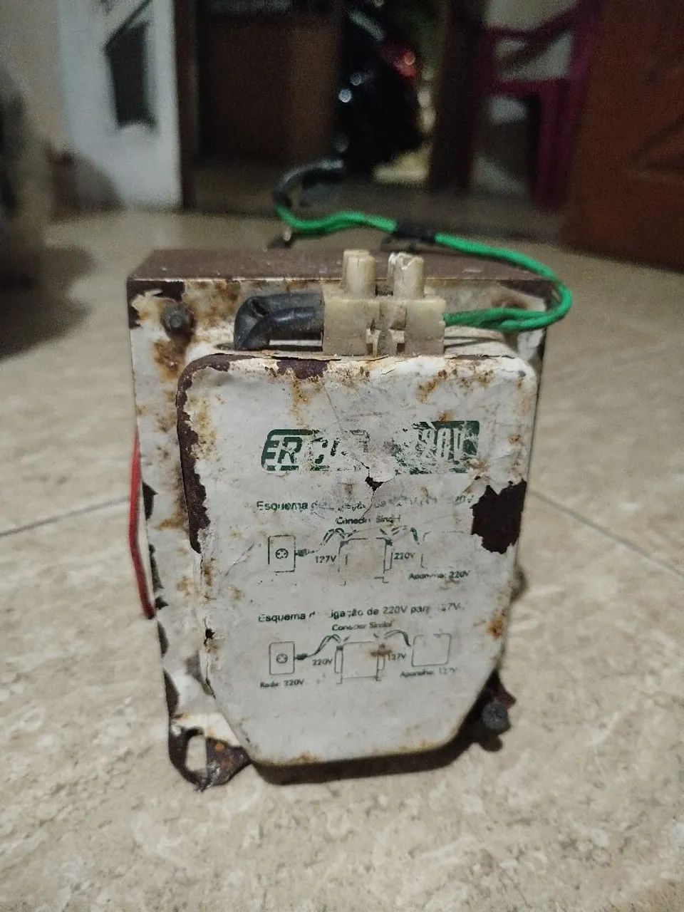 Vendo transformador 110v e 220v - Foto 2