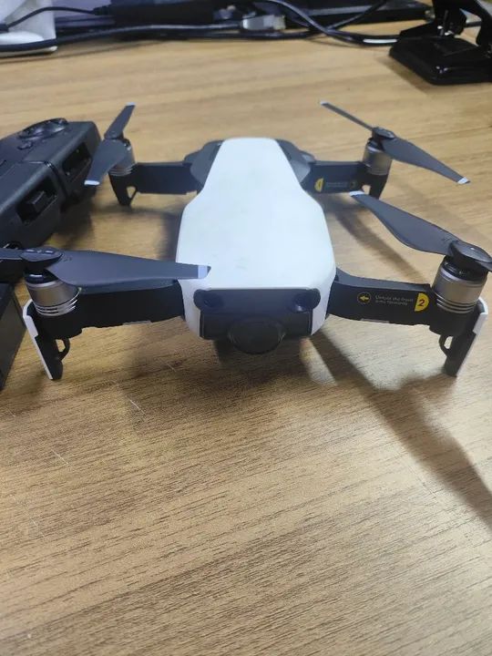 Drone Mavic Air com controle remoto e bateria extra - Foto 2