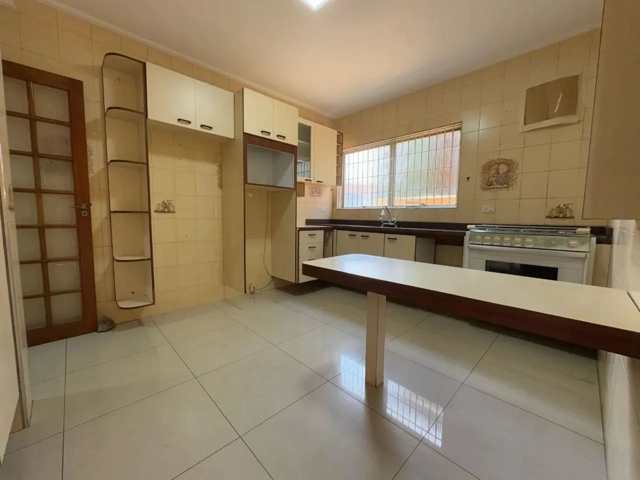 Sobrado para venda com 2 quartos, sendo 1 suíte, 95m²