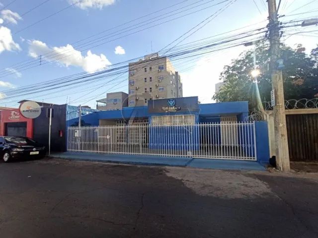 Vende-se Este imóvel à venda no Centro de Montes Claros - Foto 4