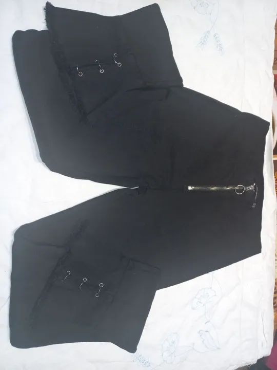 Calças Infantis Lindas- Tamanho P, Semi Novas - Foto 6