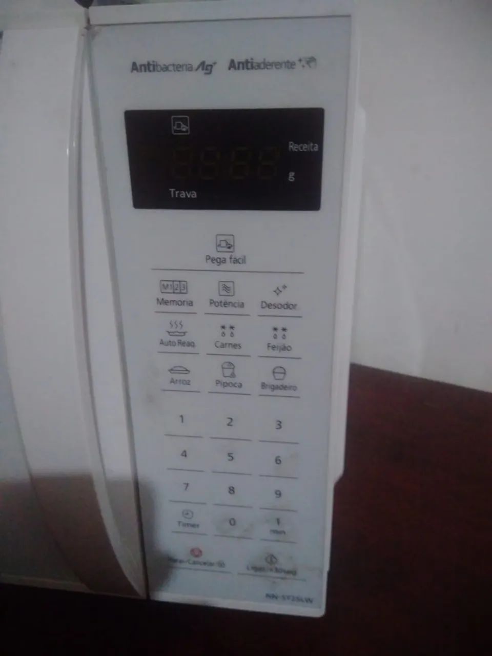 Micro-ondas Panasonic 21 Litros - Foto 4