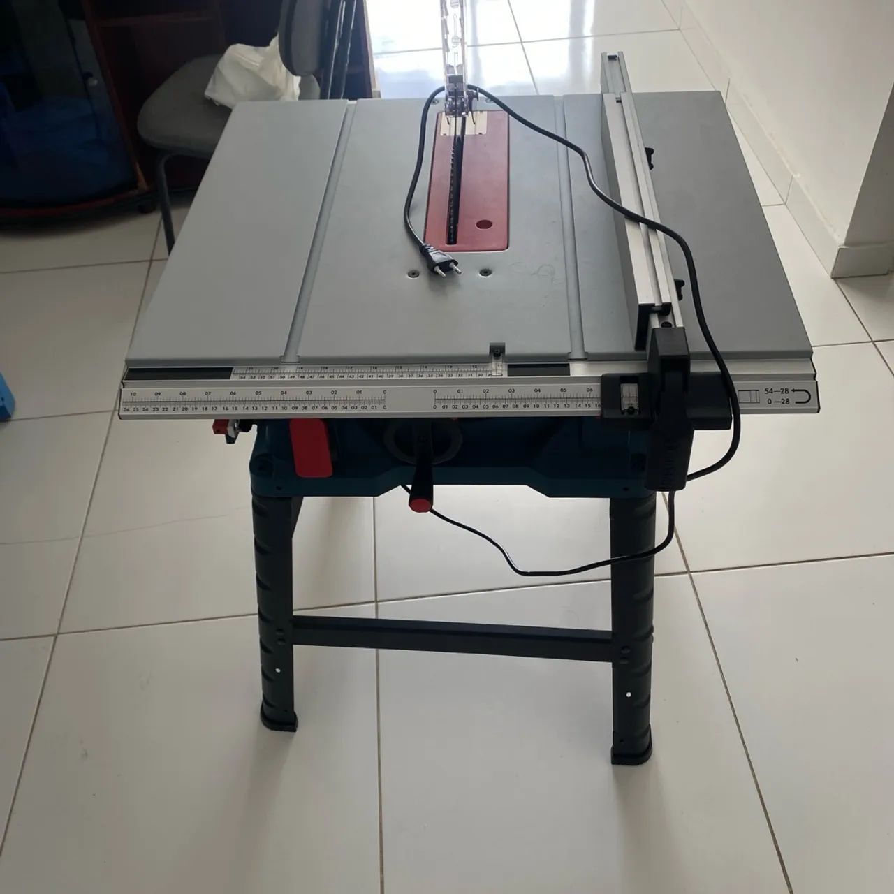 Serra de bancada Bosch - Foto 2