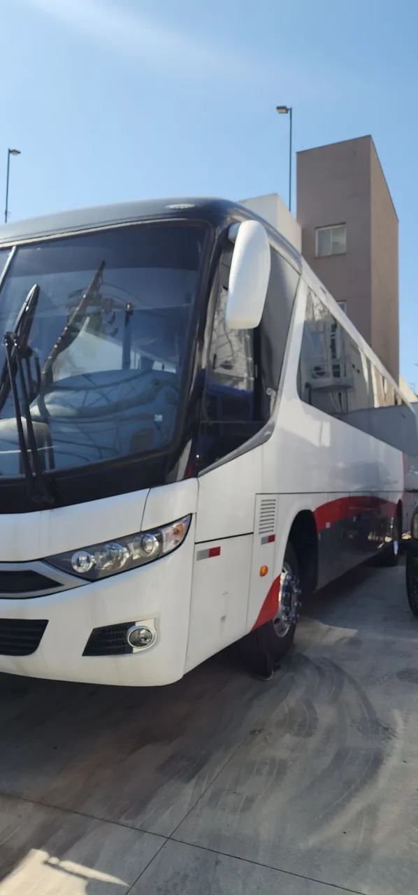 Marcopolo G7 motor dianteiro 1721 com ar condicionado 2013