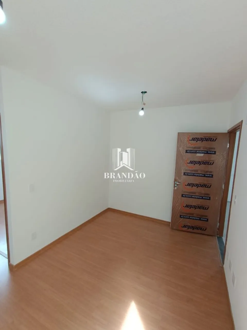 VENDA APÊ EM FRENTE AO SHOPPING PÁTIO - 2/4 QUARTO!