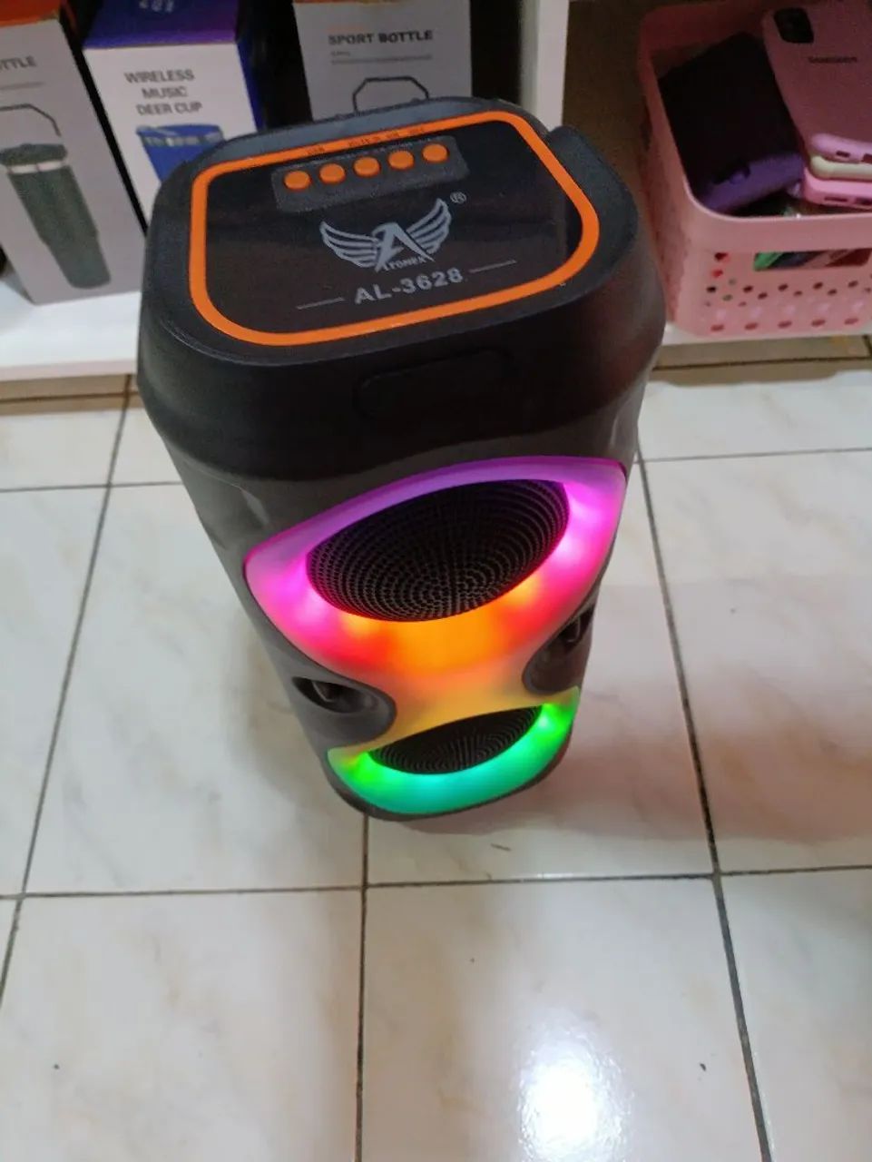 ?Caixa de Som Bluetooth com Iluminação LED 40 cm 50 w rádio  - Foto 2