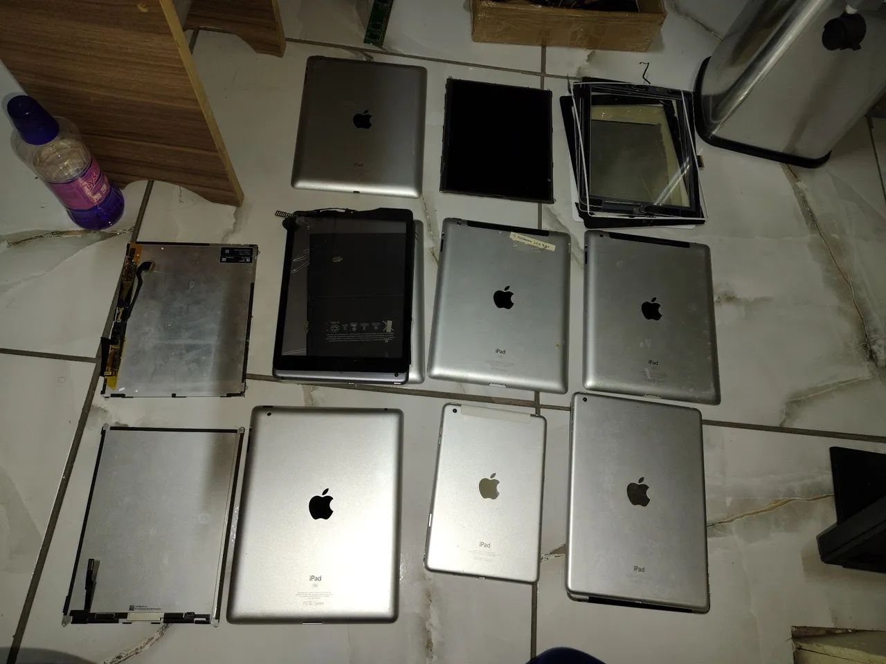 Lote diversas peças ipads 