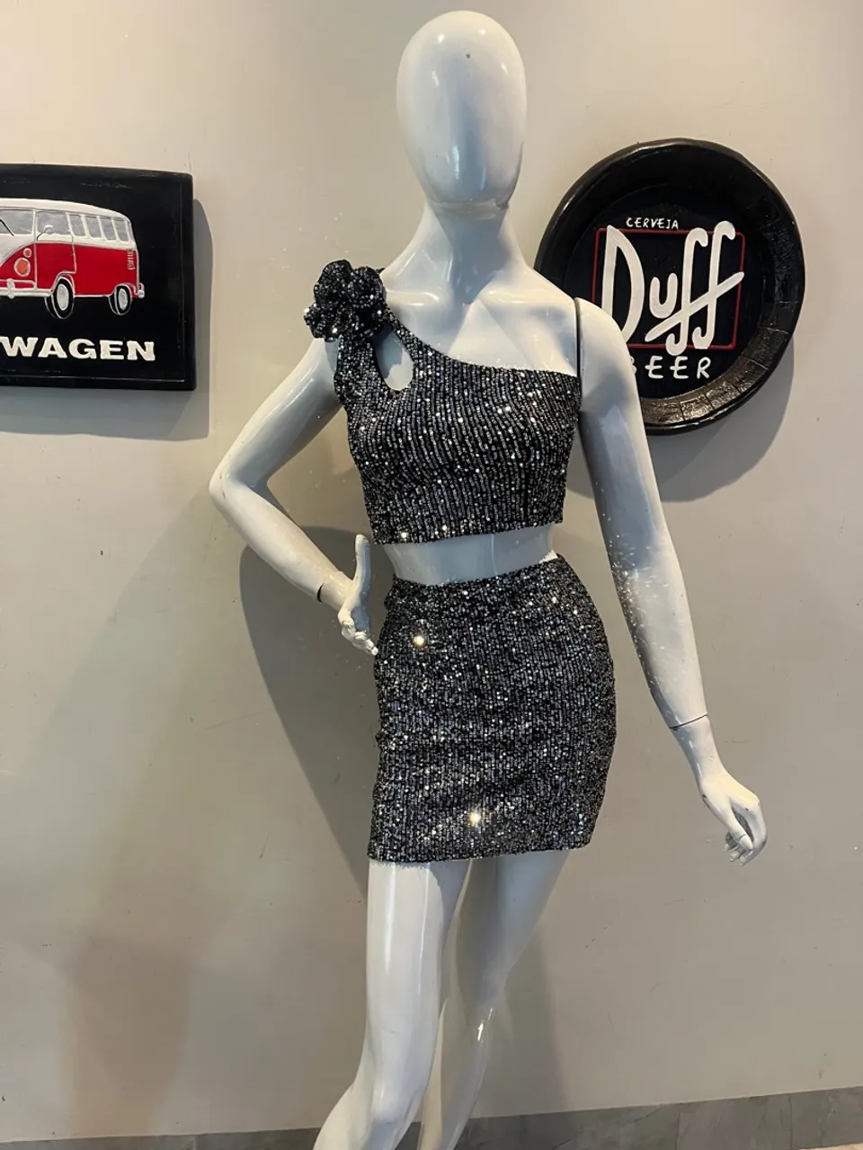 Conjunto Saia e Top de Paetê