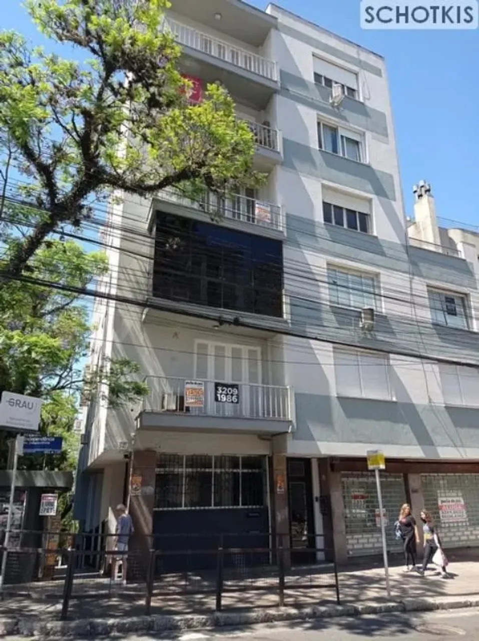 IMOBILIÁRIA SCHOTKIS VENDE APARTAMENTO DE 03 DORMITÓRIOS, NA INDEPENDÊNCIA, ALUGADO, 1º AN