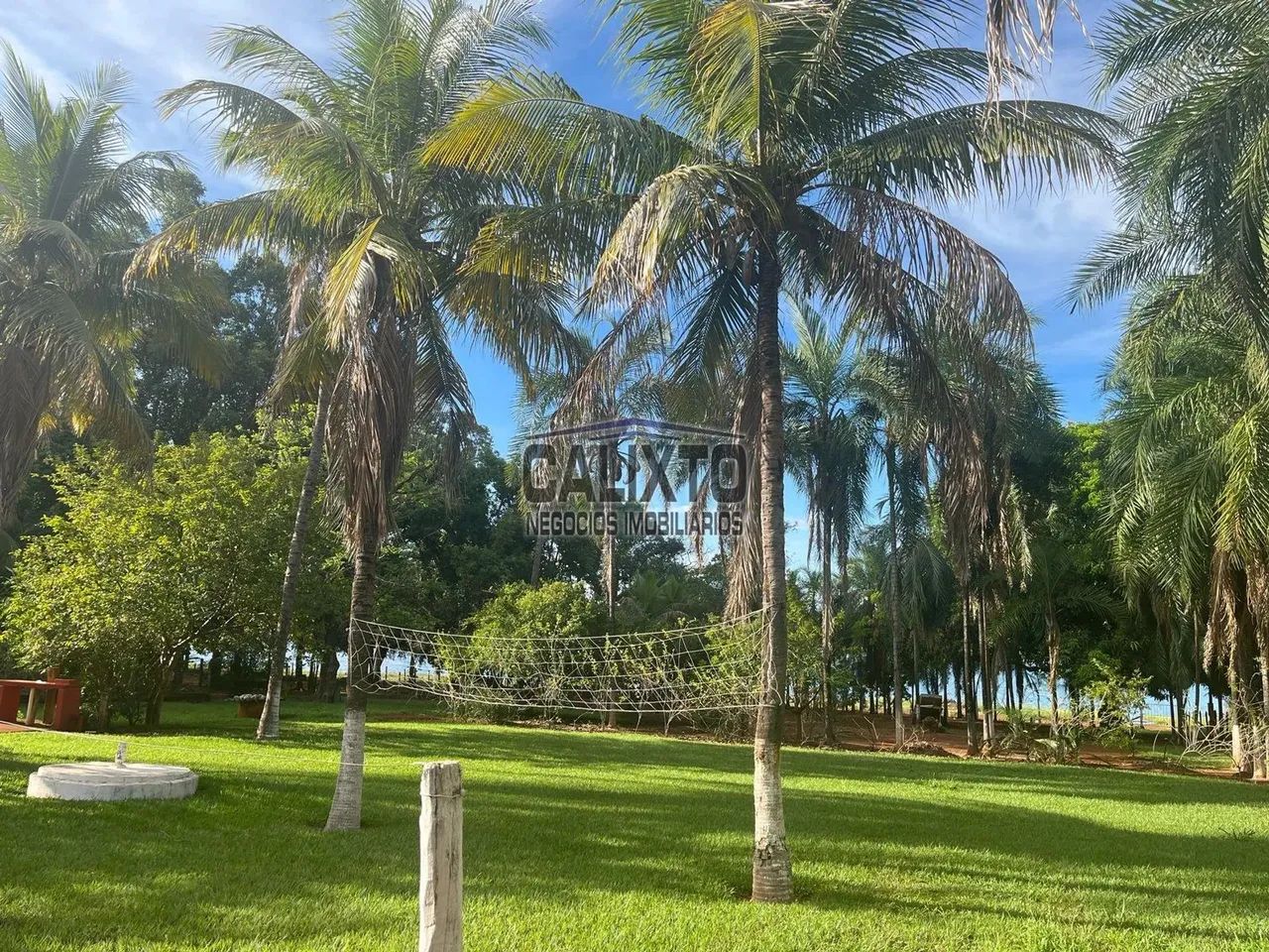 CHACARA A VENDA BEIRA DA REPRESA