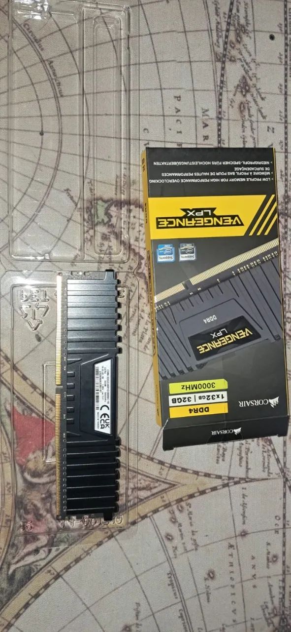 Memoria Ram DDR4 32GB 3000MHZ Vengeance - Foto 3