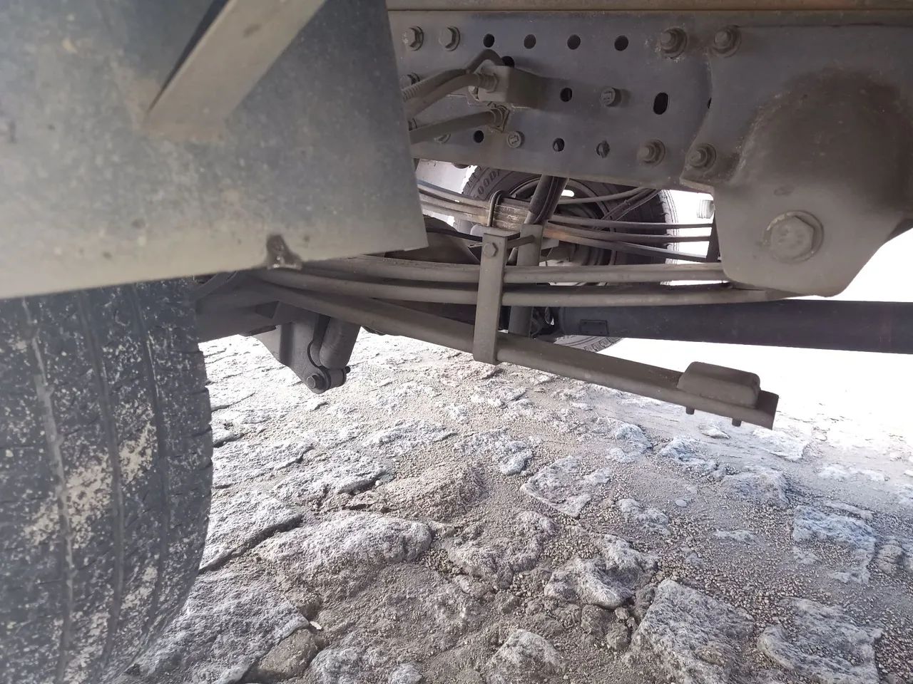 Caminhão Baú 2021. Excelente Estado - Foto 9