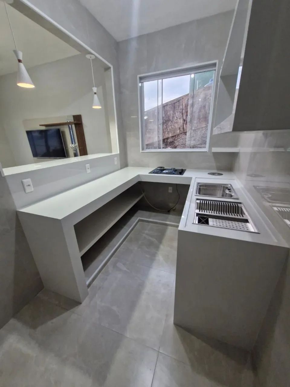 Pia de Cozinha Moderna e Elegante