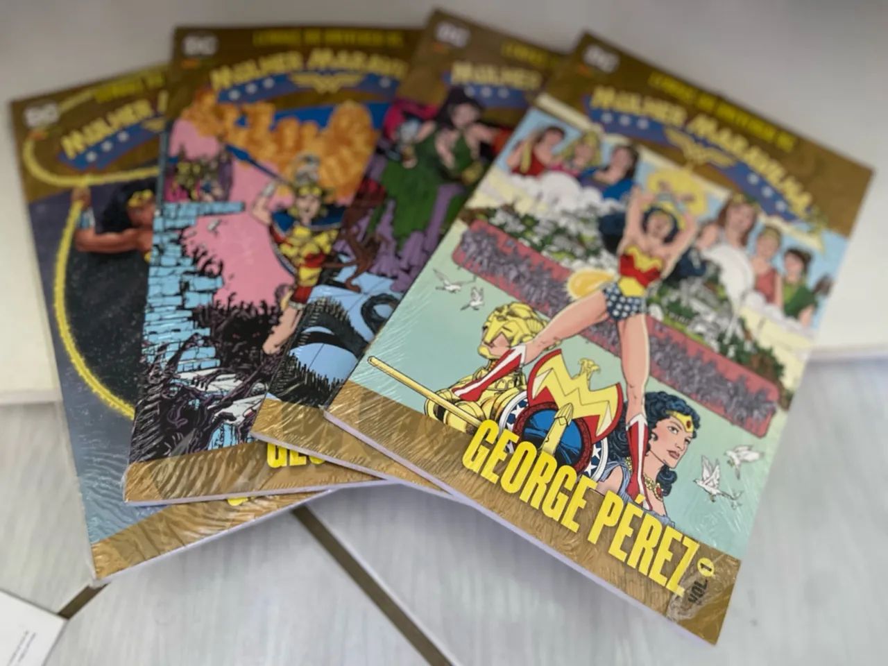 Wonder Woman: Coleção George Perez Vol. 1 - 4HQs