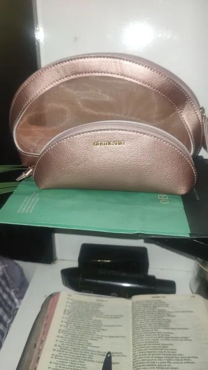 Necessaire 2 em 1 Rosa Dourada Boticario  - Foto 4