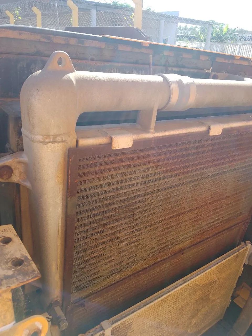 Radiadores usados originais Volvo EC 210 - Foto 3