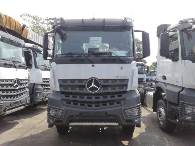 MERCEDES BENZ AROCS 3351  6X4 CHASSI ZERO - Foto 2