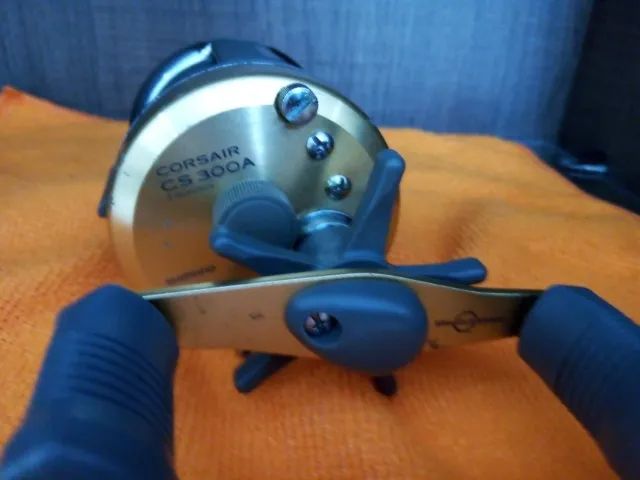 Carretilha Shimano (baixei pra sair logo).