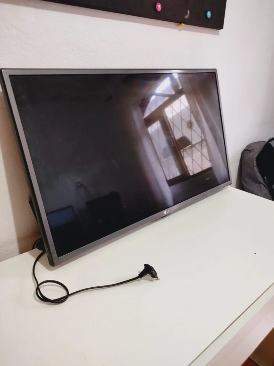  Smart TV LG 32 com defeito no display 