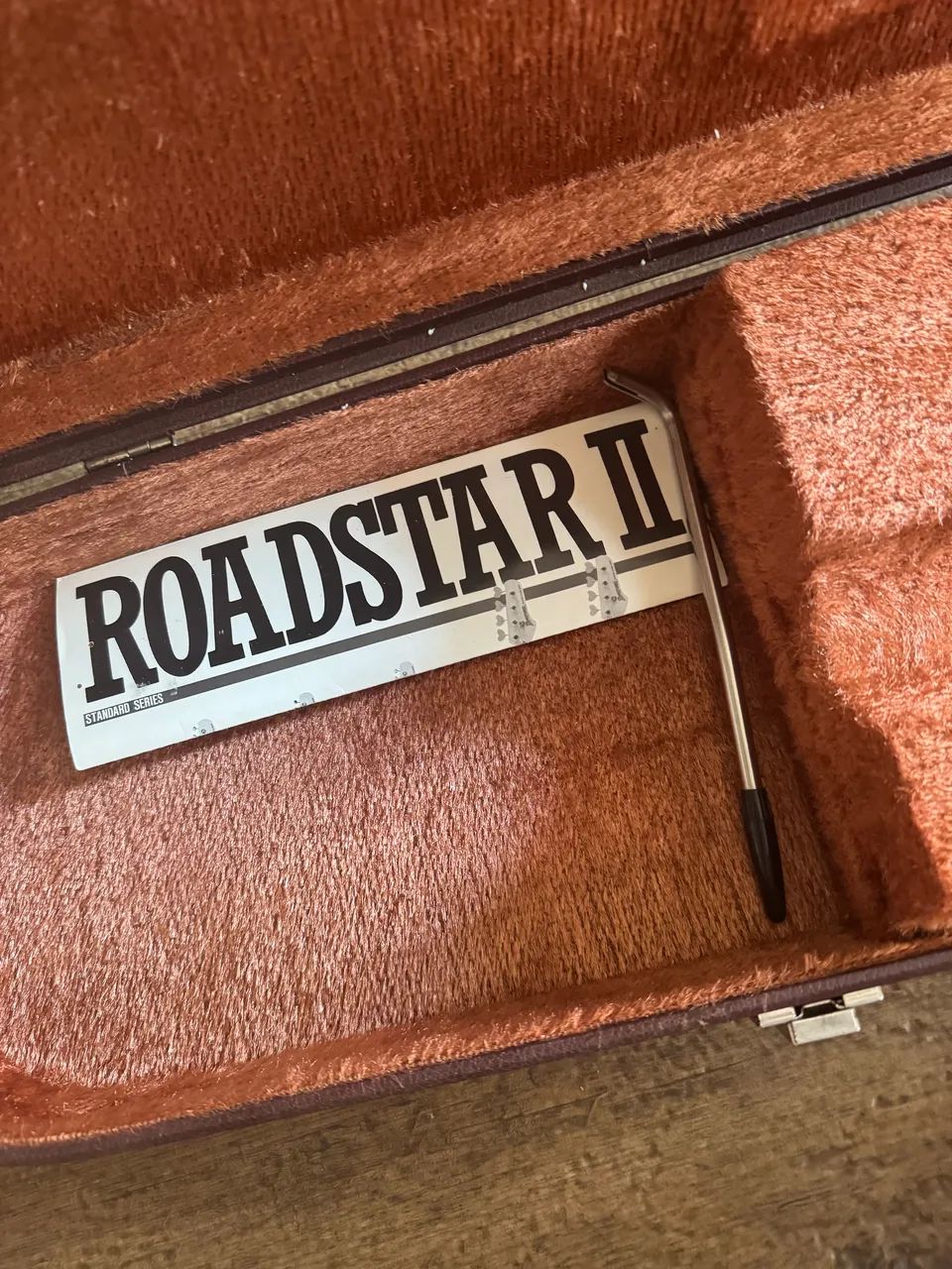 Guitarra Ibanez Roadstar II - Foto 6