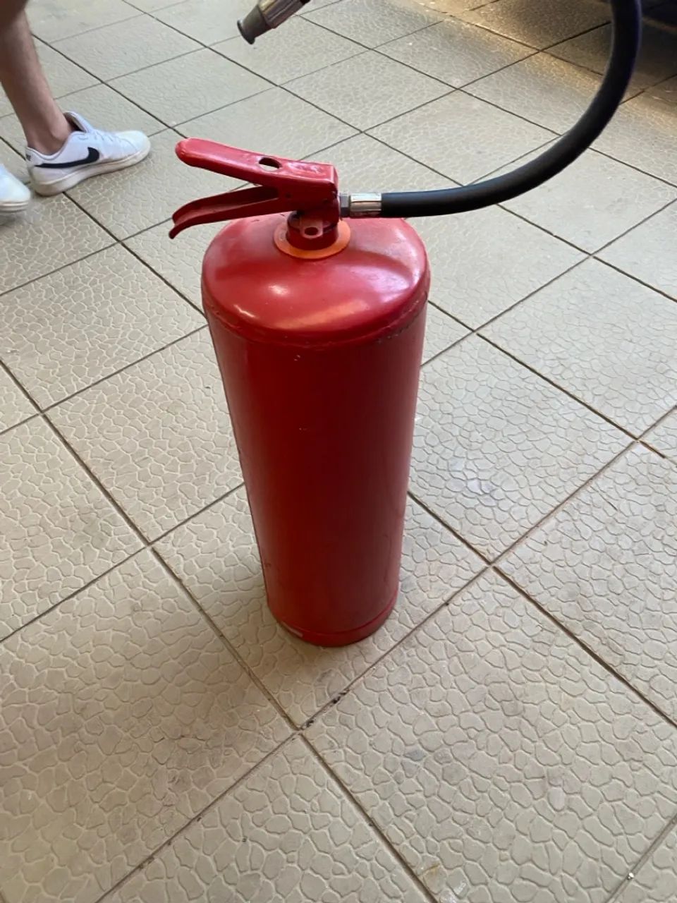 Extintor vazio para recarga! - Foto 2