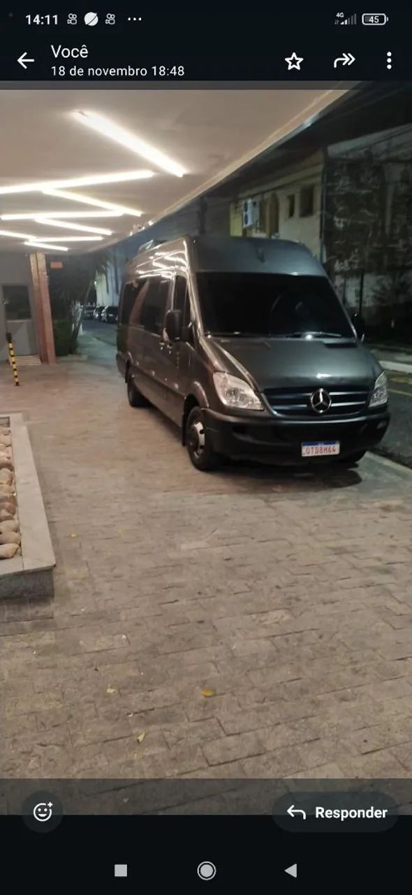 Van de turismo 