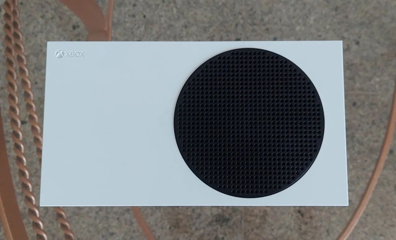 Xbox Série S 512gb Standard cor branco - Foto 2