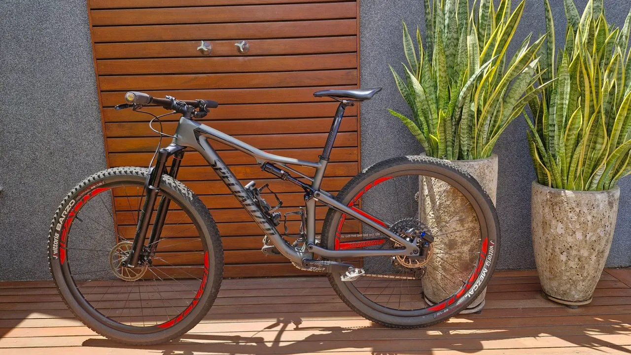 Bicicleta Specialized Epic Expert 2018 câmbio AXS