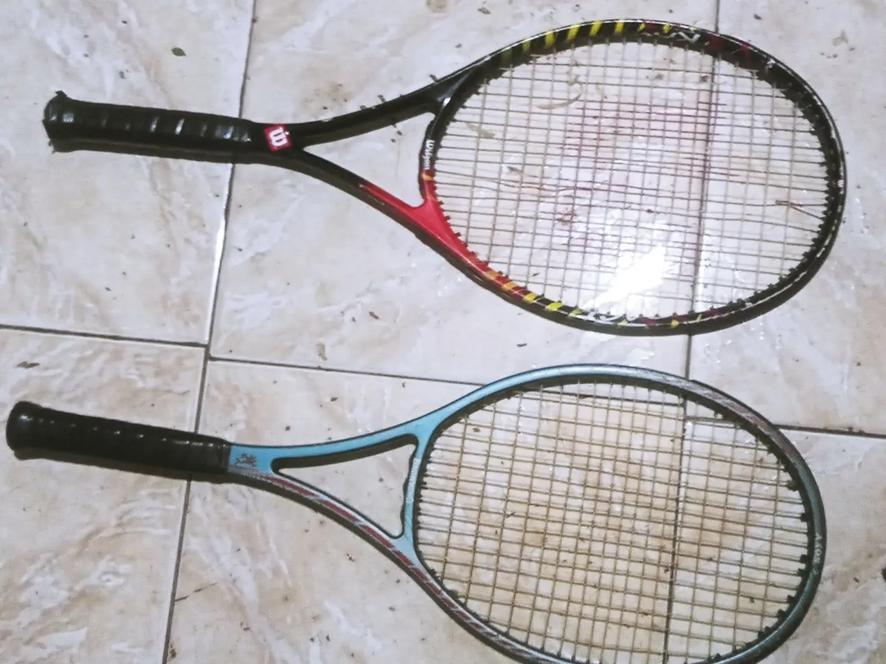 Raquetes de tênis semi novas