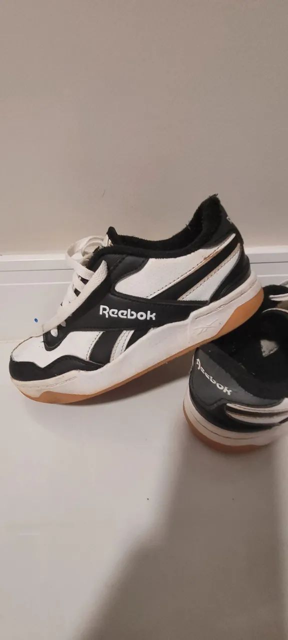 Reebok court drift preto n32