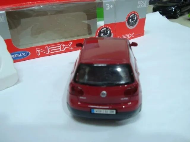 Miniatura Volkswagen Golf V 1/32 Welly Lacrado #79158 - Foto 3