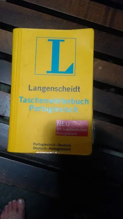 Dicionário de Portugues - Langenscheidt