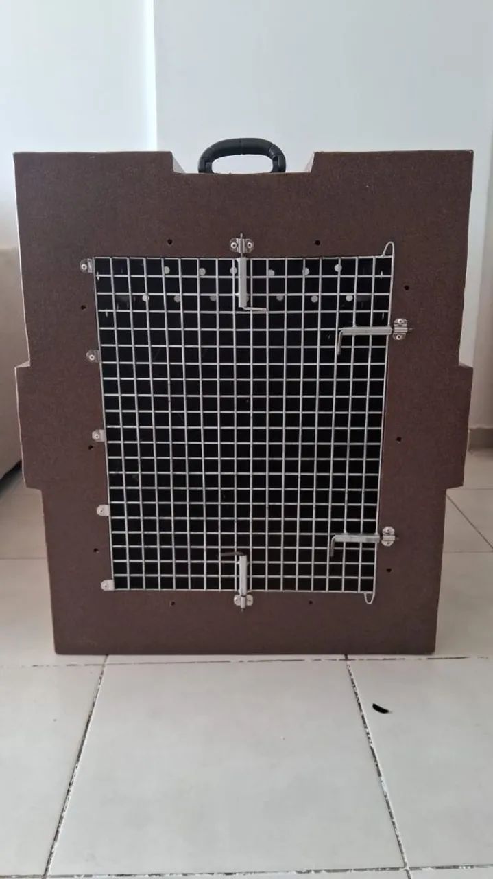 Caixa de transporte para cães