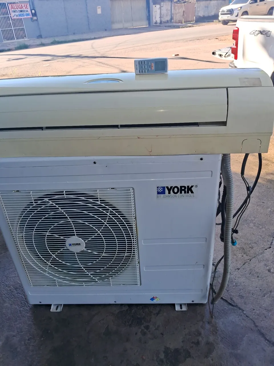 Ar Condicionado Split YORK 24000 BTUs
