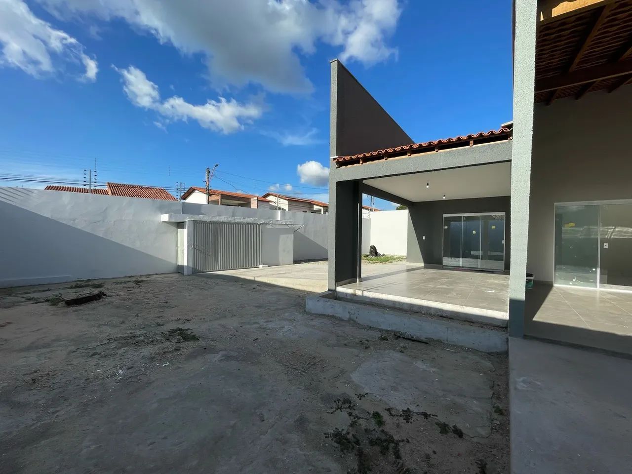 Casa REFORMADA - 03 suites - Prox UFPI - Esquina (20x30) - Foto 4