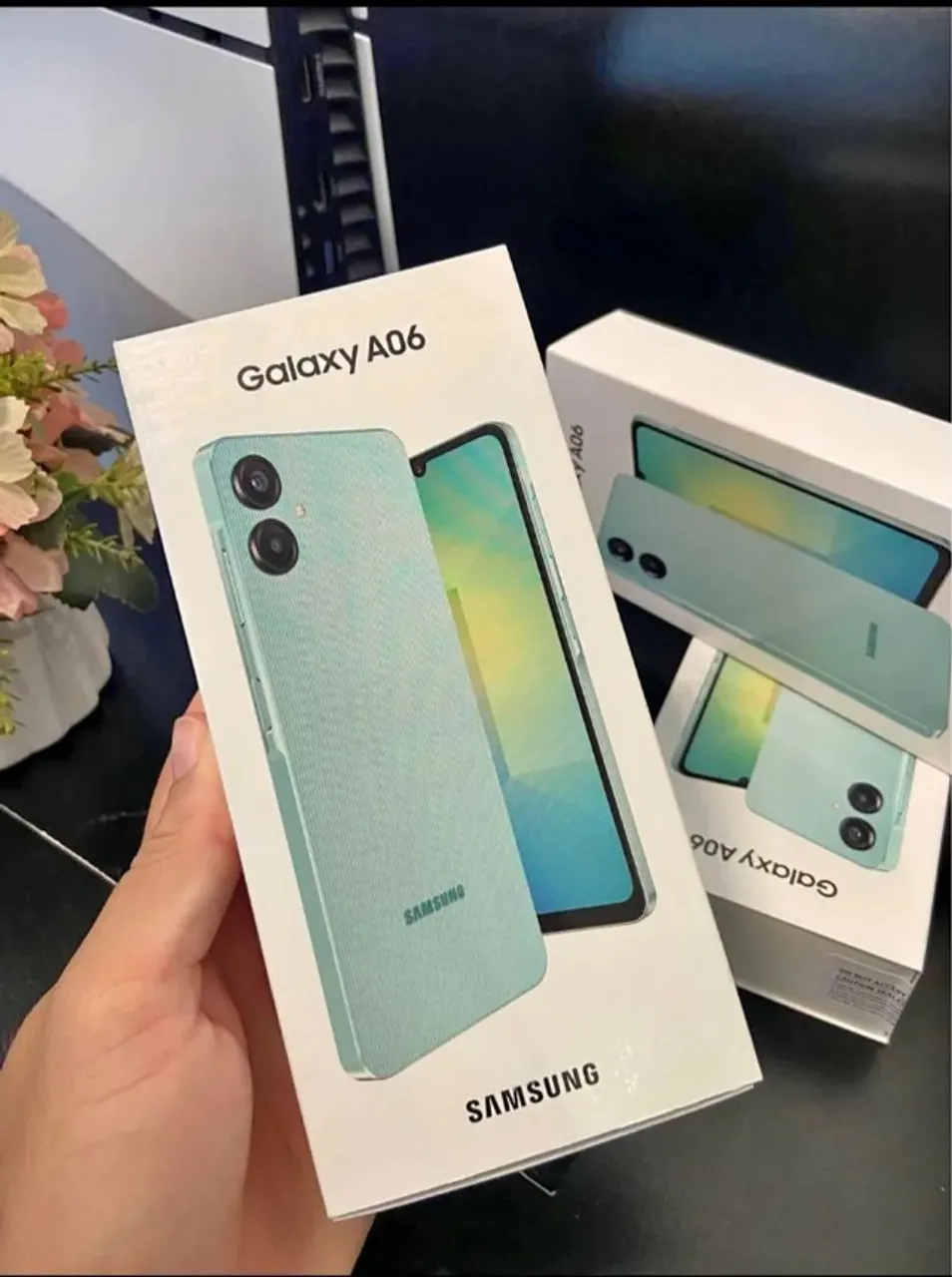 Smartphone Samsung Galaxy A06; 128GB/4GB de Ram; Verde Claro; 4G; Tela 6.7;