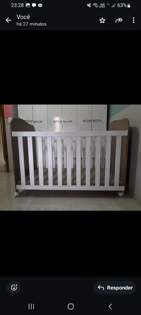 Berço de Bebê com Rodinhas
