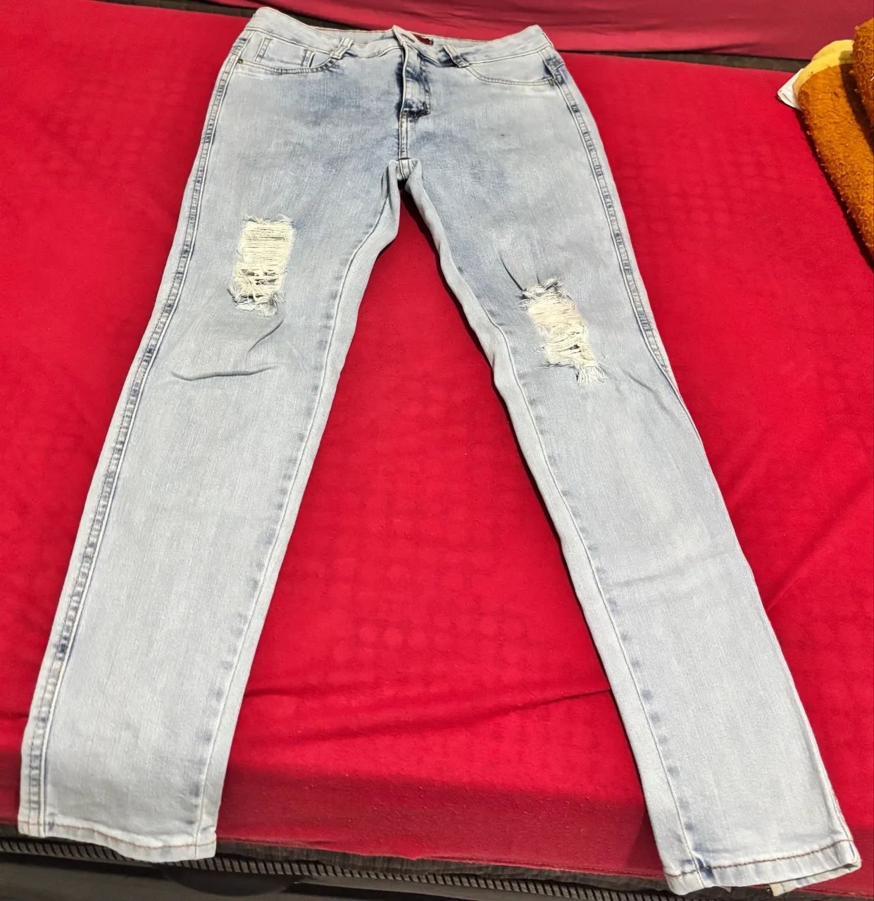 Calça jeans clara feminina tamanho 38 - Foto 2