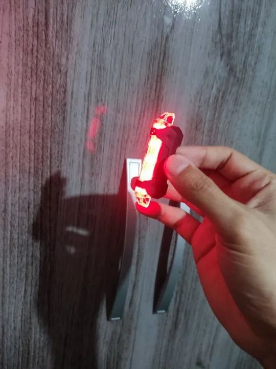 Kit Lanterna para Bicicleta - LED Branco e Vermelho Stop - Novo - Foto 3
