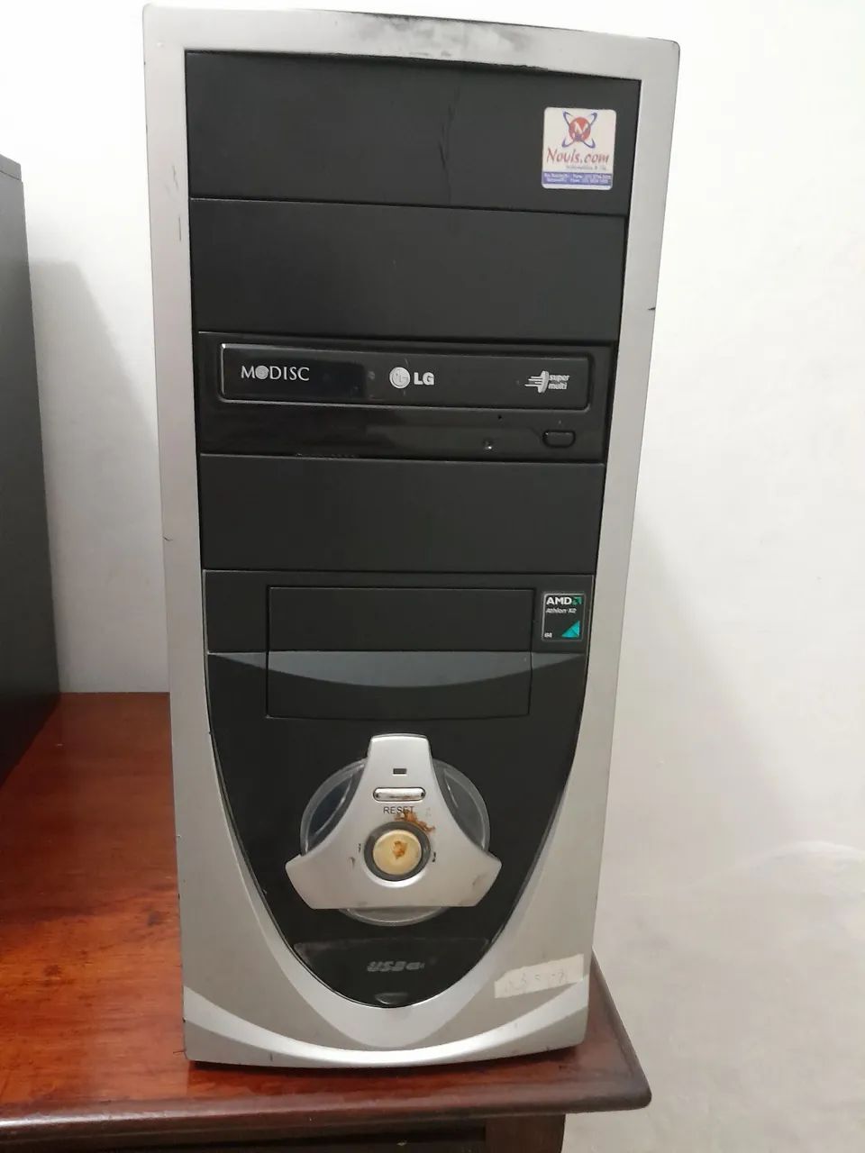 Old computer64297164243075120