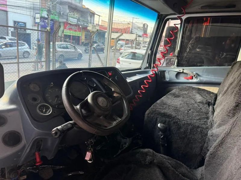 MERCEDES-BENZ L 1620 1999 - Foto 9