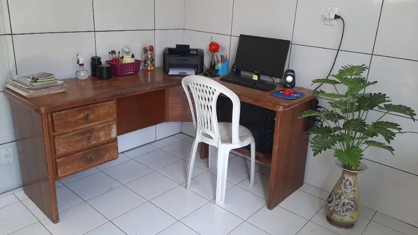 Mesa de Escritório 64231152474755122